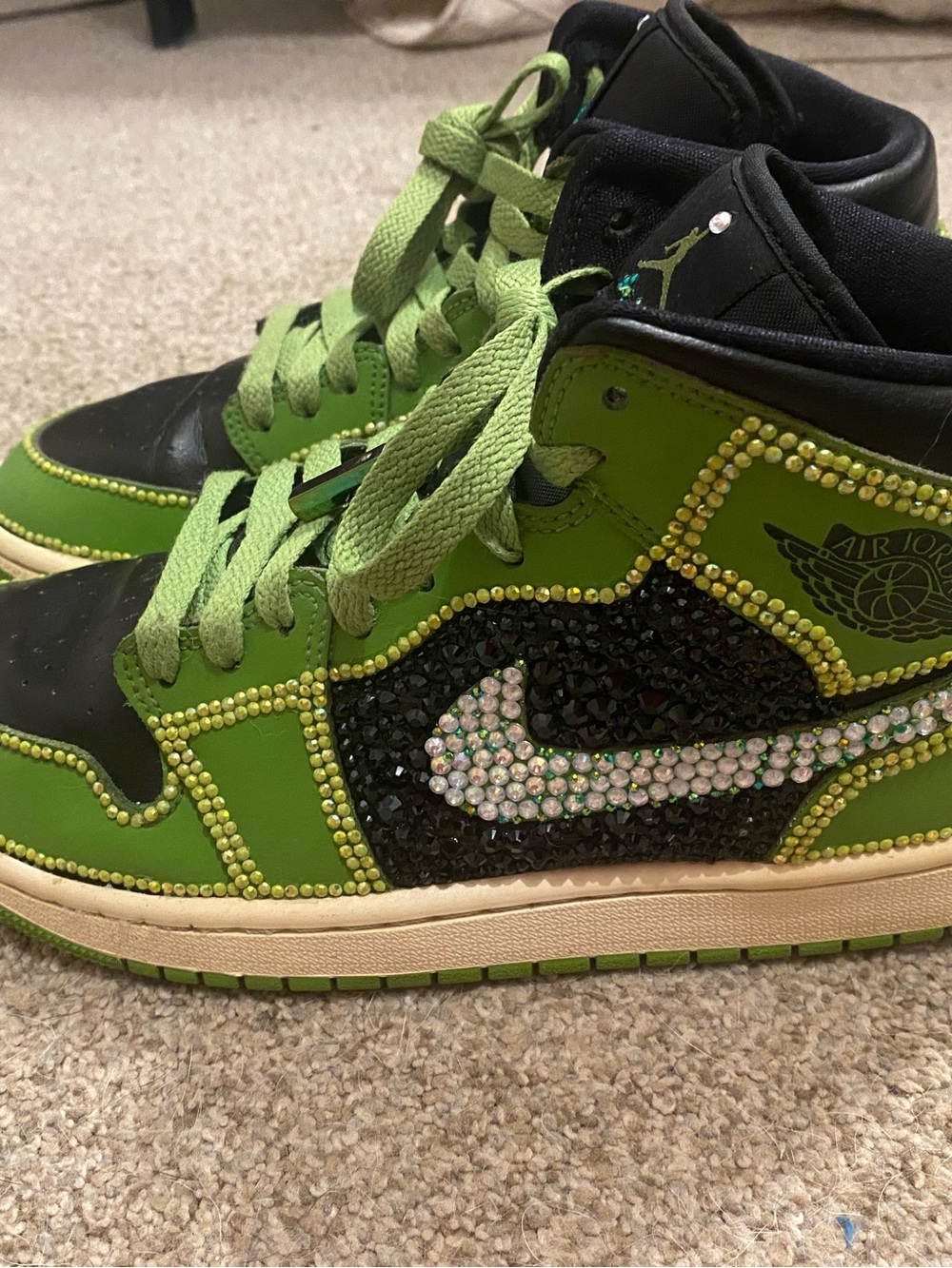Jordan-1 2022 Altitude’s with metal lace tips. - Picture 5 of 13